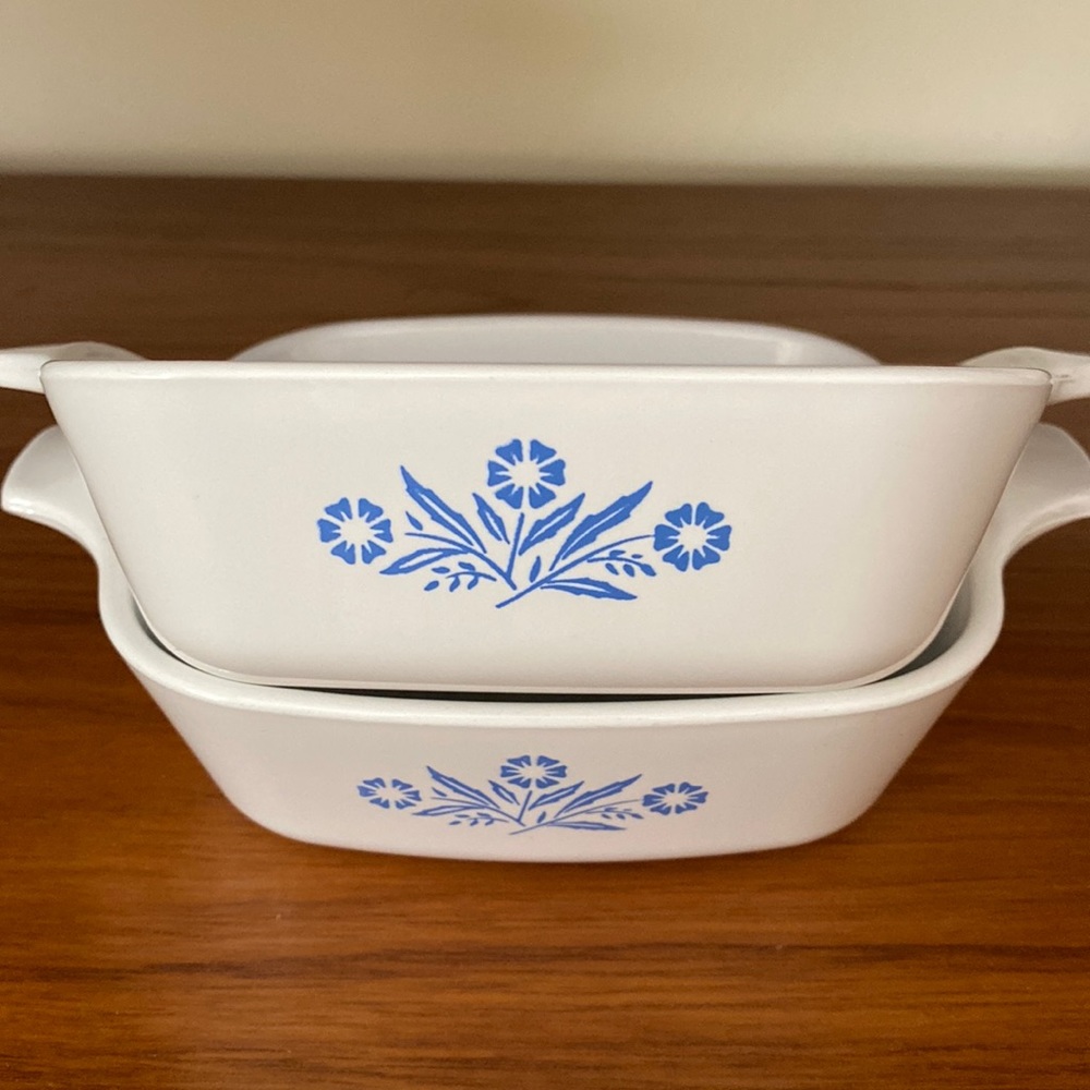 VTG Pair of CorningWare Petite Pans in Cornflower Blue